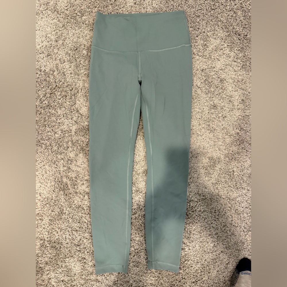 Lululemon Seafoam Green wunderunder train